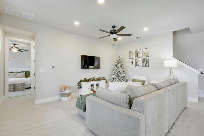 Foto del edificio - 8302 Corrigan Pass