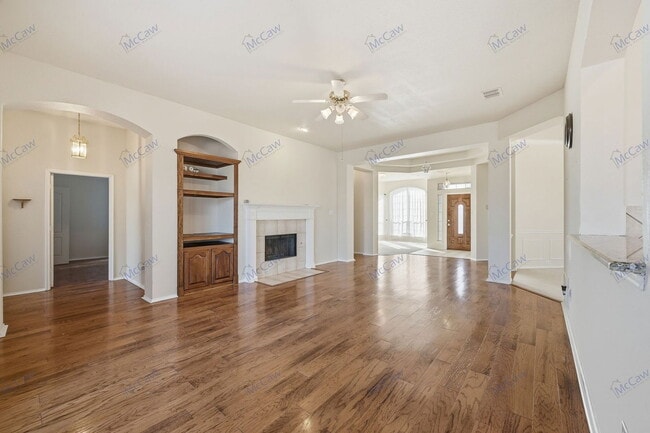 Building Photo - 2229 White Rock Ln