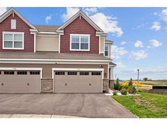 Building Photo - 7291 Alvarado Ln N