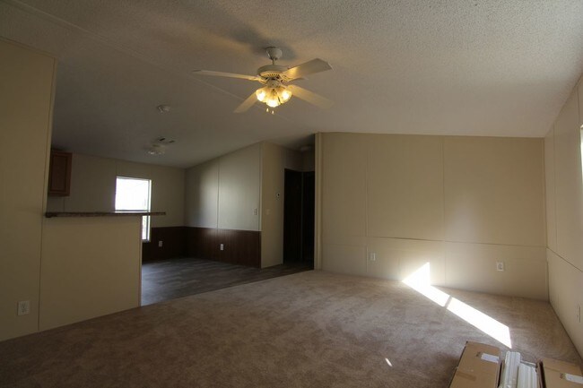 Building Photo - 208 Casper Dr