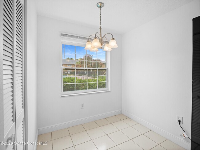 Foto del edificio - 168 Ulster Ct