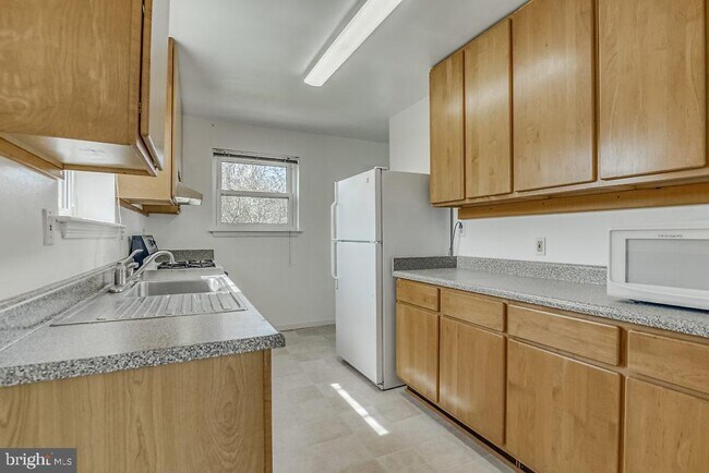 Foto del edificio - 854 N Greenbrier St