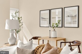 Building Photo - 927 Kennedy St NW