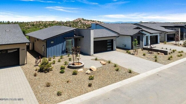 Building Photo - 1320 Rockwood Dr