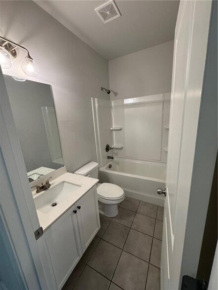 Foto del edificio - 1204 Ainsworth Alley