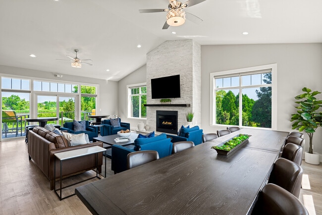 Saddlebrook Apartments Clubhouse - Saddle Brook