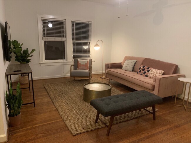 Foto del edificio - 429 Hawthorne St