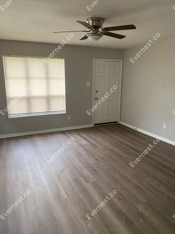 Foto del edificio - 3910 Wynne St