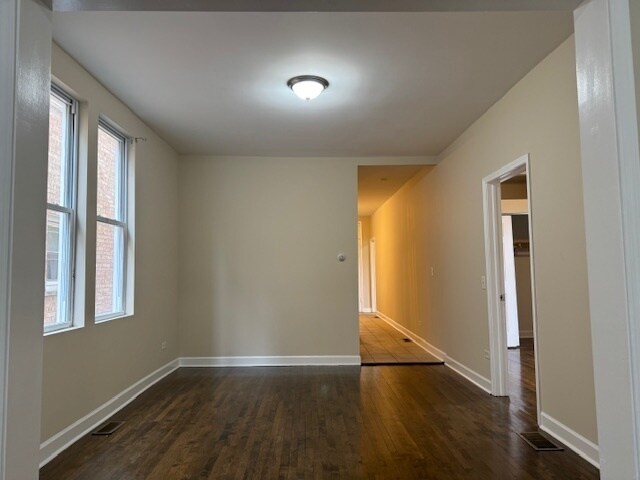 Building Photo - 1234 Kenilworth Ave