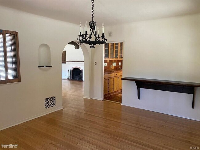 Foto del edificio - 3 br, 3 bath House - 1005 Darby Rd
