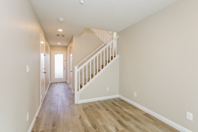 Building Photo - 8956 Brian Christopher Ave