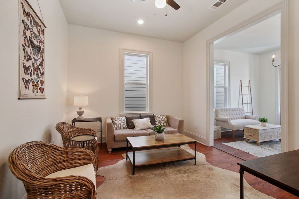 Foto principal - 2213 Louisiana Ave