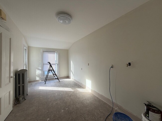 Foto del edificio - 212 Bradstreet Ave