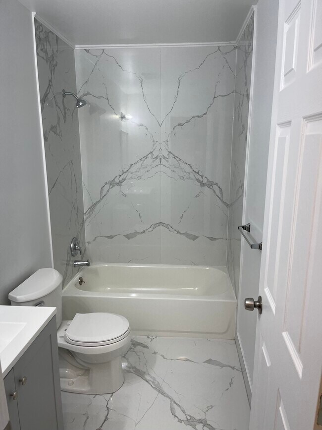 321 Mount Everest Dr, Fenton, MO 63026 321 Mount Everest Dr Fenton