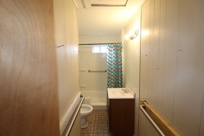 Building Photo - 1003 Beam Station Rd