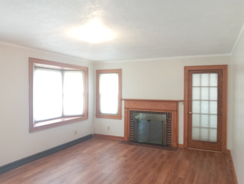 Primary Photo - 705 Meridian St