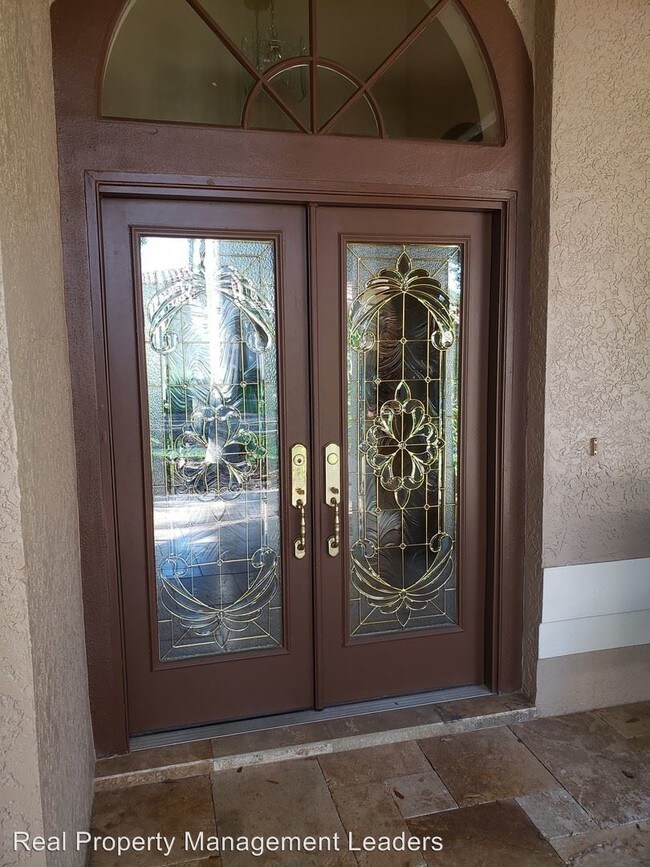 Foto del edificio - 4 br, 3 bath House - 9344 Deer Creek Dr.