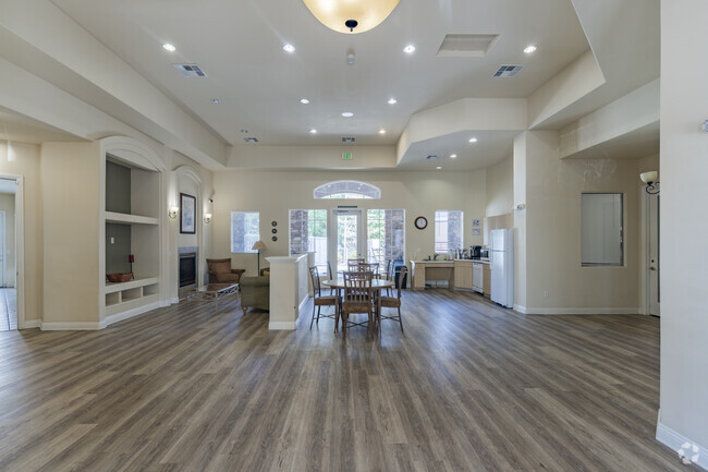 Interior Photo - Zephyr Pointe