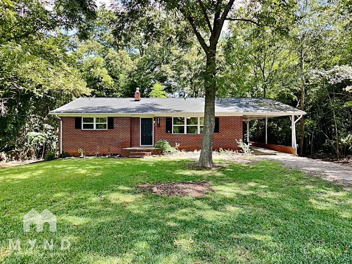 Primary Photo - 4202 Grissom St