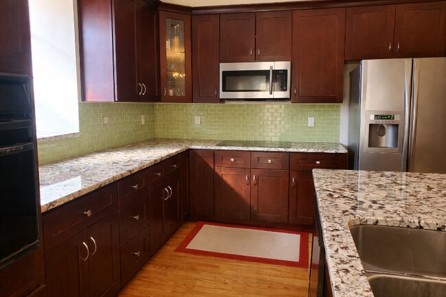 Foto del edificio - 3811 S Dayton St