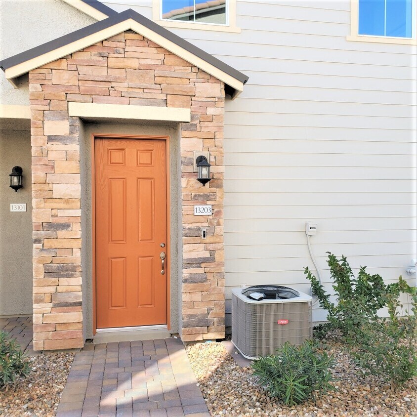 3693 Canis Minor Ln, Henderson, NV 89052 Townhouse for Rent in