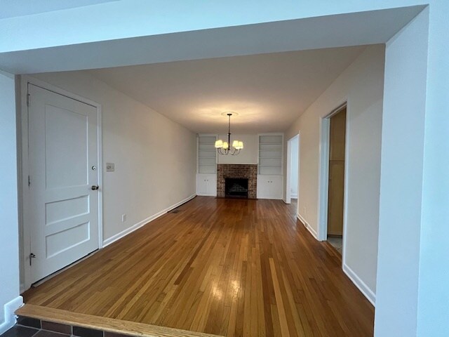 Building Photo - 4256 Garibaldi Ave