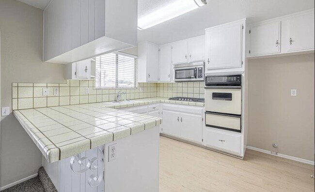 Foto del edificio - 41619 45th St W