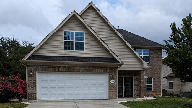 Building Photo - 2833 Eland Drive