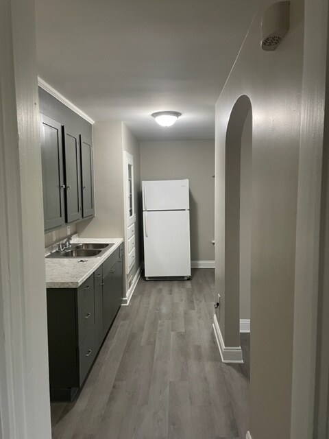 Foto del edificio - 1360 S Arch Ave