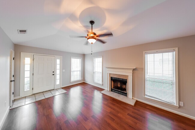 Foto del edificio - 349 Camden Cove Cir