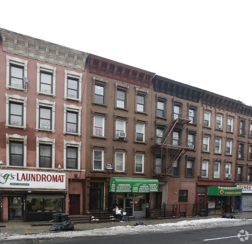 Primary Photo - 317 Nostrand Ave