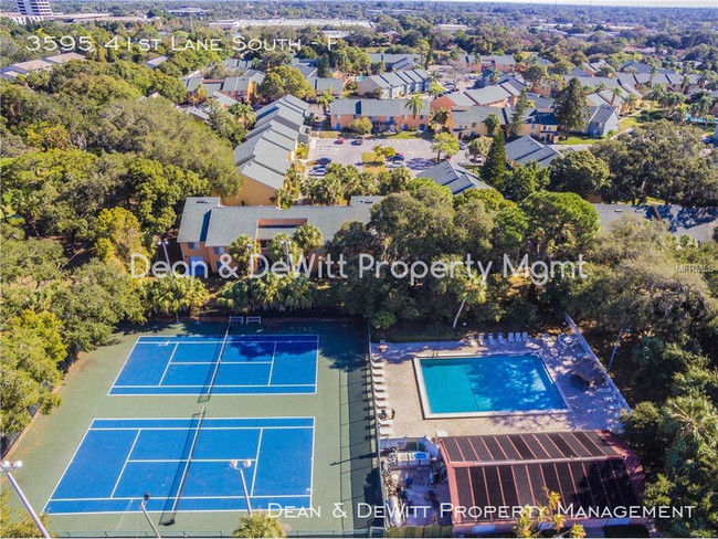 Foto del edificio - Bermuda Bay Beach & Racquet Club - 2/2 Condo