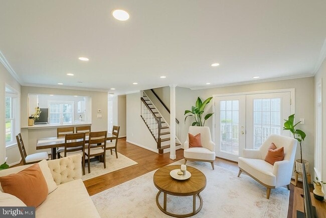 Building Photo - 5 McCarty Ct