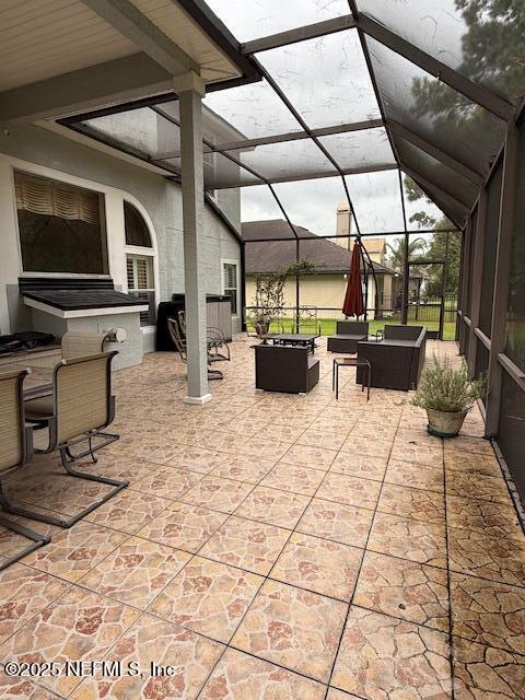 Foto del edificio - 2518 Willow Creek Dr