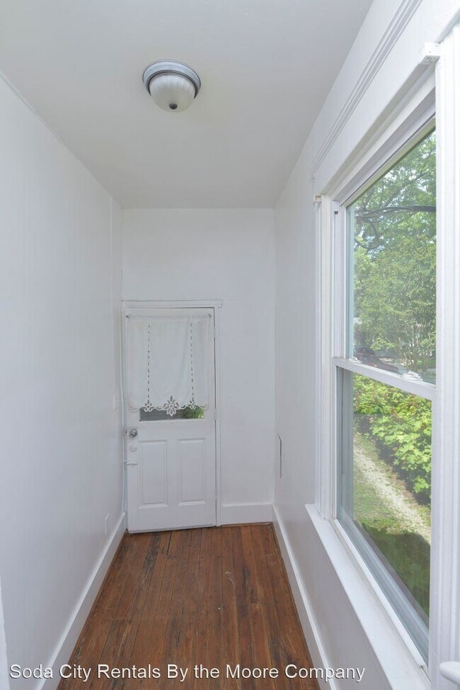 Foto del edificio - 1 br, 1 bath House - 2214 Clark Street