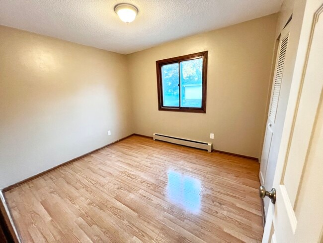 Foto del edificio - 5751 Quincy St