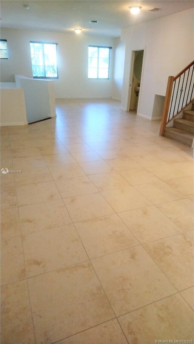 Foto del edificio - 12430 SW 50th St