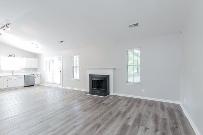 Building Photo - 4307 Emerald Ln