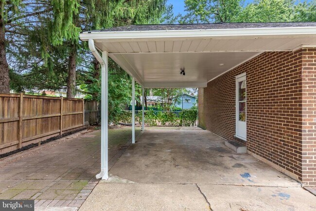 Foto del edificio - 1402 Mullins St
