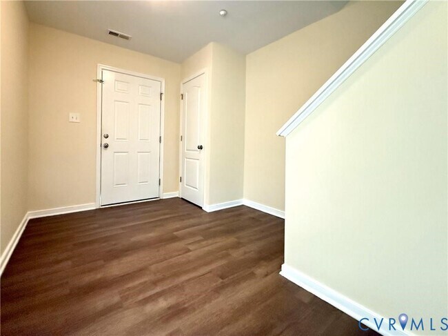 Foto del edificio - 3000 Perdue Springs Ln