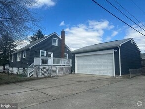 Building Photo - 8311 Wilson Ave