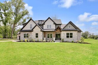 Building Photo - 4092 Cottonwood Dr