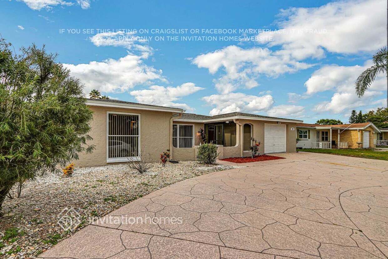Primary Photo - 3110 Pinon Dr