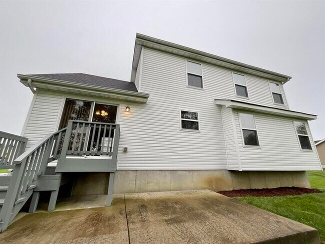 Building Photo - 529 Westwick Ct