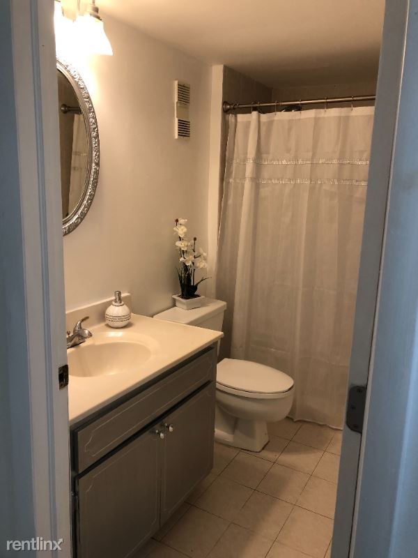 Foto del edificio - 6821 SW 147th Ave