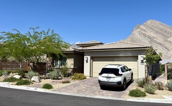 Building Photo - 2721 Regenerate Ln