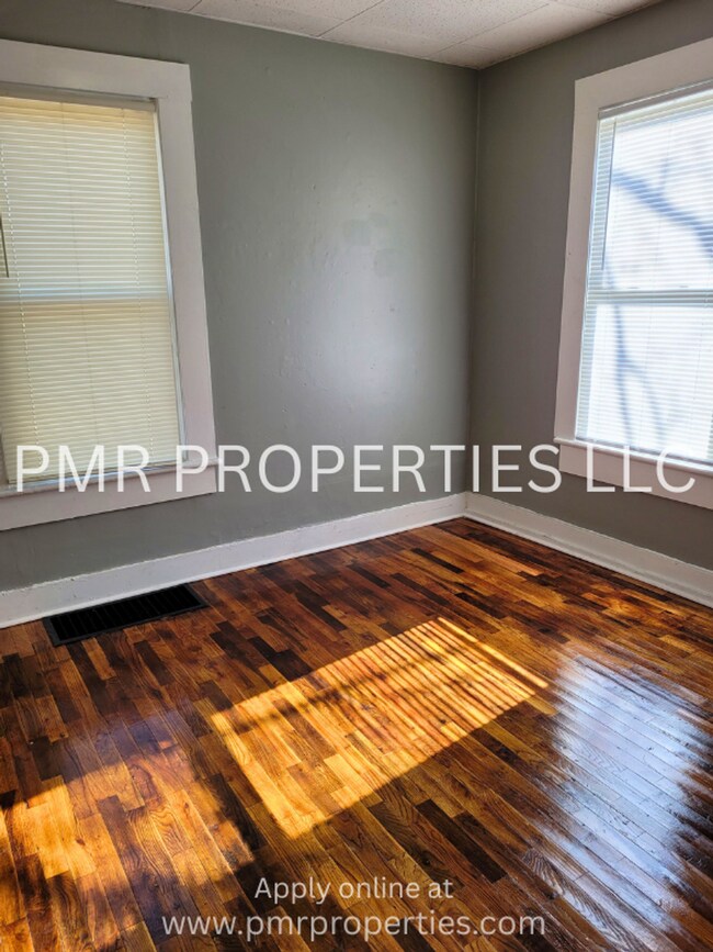 Foto del edificio - 2 Bedrooms/1 Bathroom House