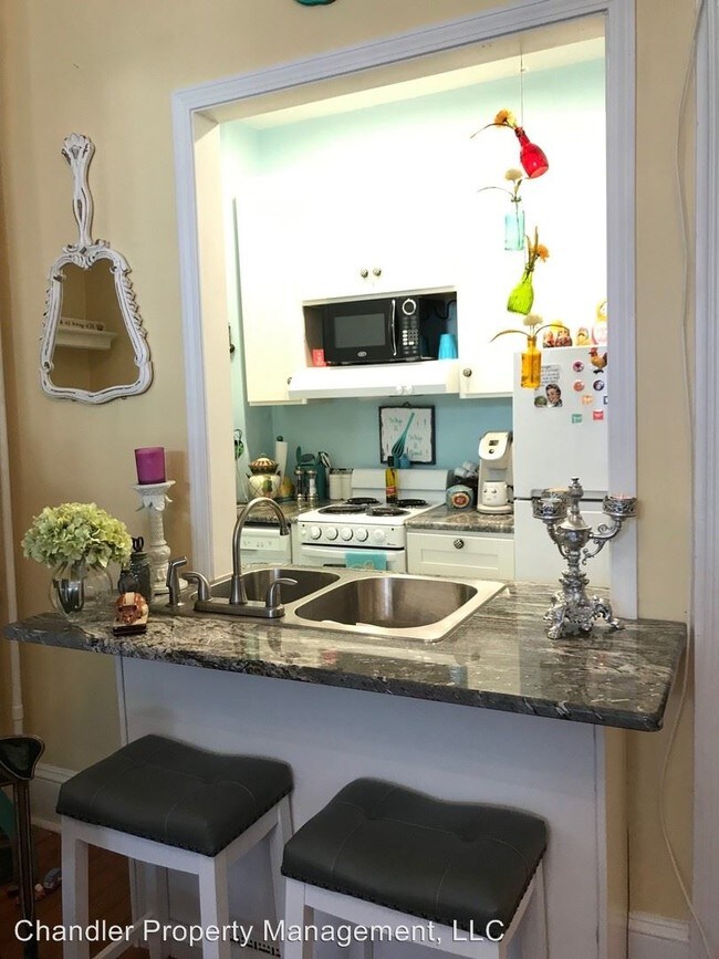 Foto del edificio - 1 br, 1 bath House - 416 Pembroke Ave #A