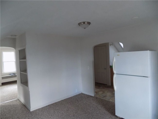Foto del edificio - 548 Cottage St