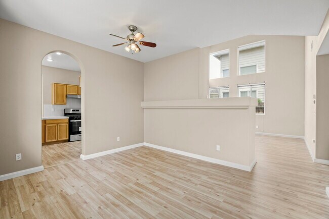Building Photo - 3660 Heron's Landing Dr